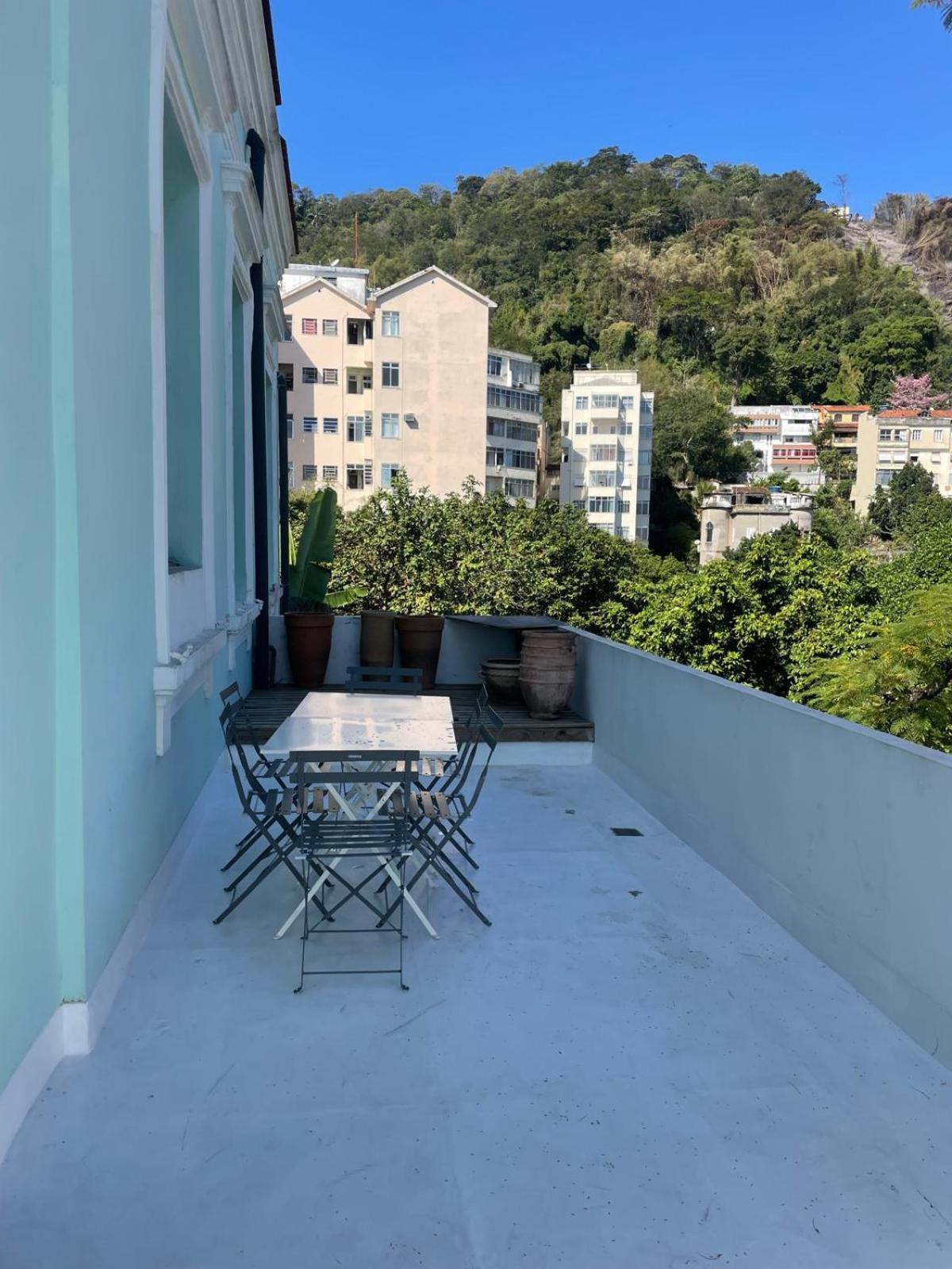 Apartemen Samambaia *